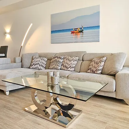 Luxury Ground Floor - 300 M To Cabopino Golf Apartment Marbella